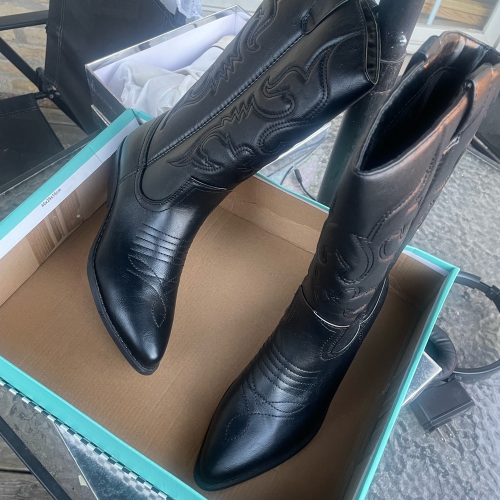 Black Western Cowboy Boots